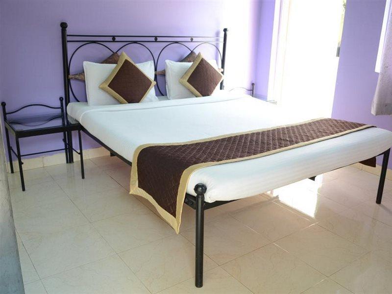 Libton Manor Candolim Exterior foto