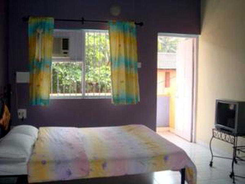 Libton Manor Candolim Exterior foto