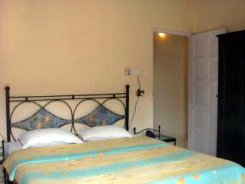 Libton Manor Candolim Exterior foto