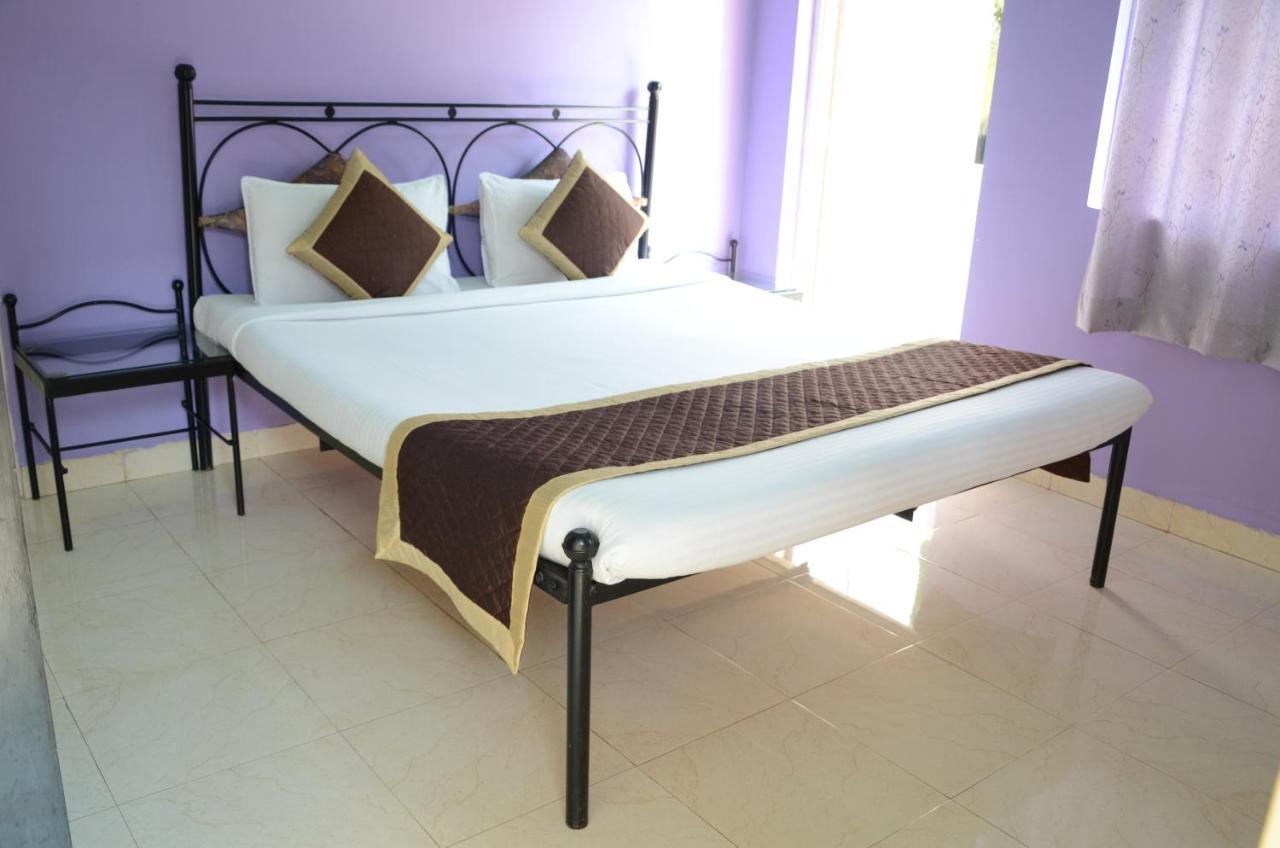 Libton Manor Candolim Exterior foto